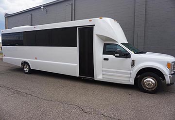 luxurious white limo bus in tampa
