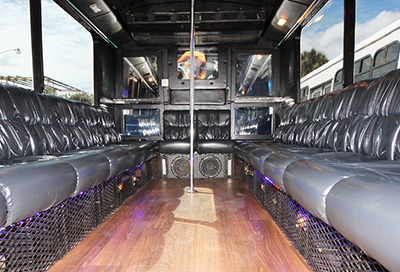 hudson party bus exterior look